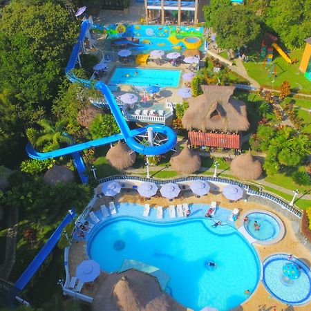 Hotel Aguatur ココルナ エクステリア 写真