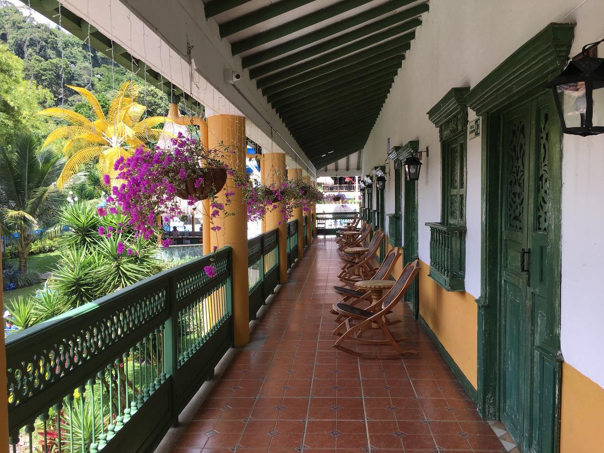 Hotel Aguatur ココルナ エクステリア 写真